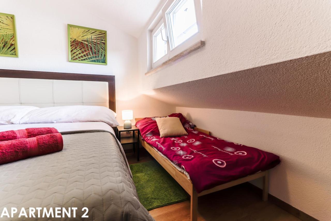 Maestral Apartments Врсар Екстер'єр фото