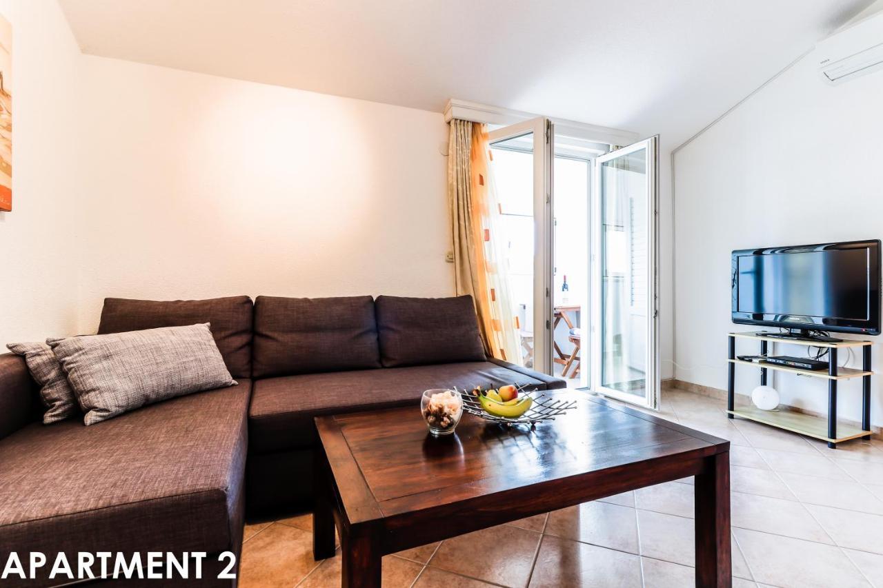 Maestral Apartments Врсар Екстер'єр фото